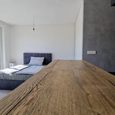 Apartment Sofia Bratislava - Parking Included